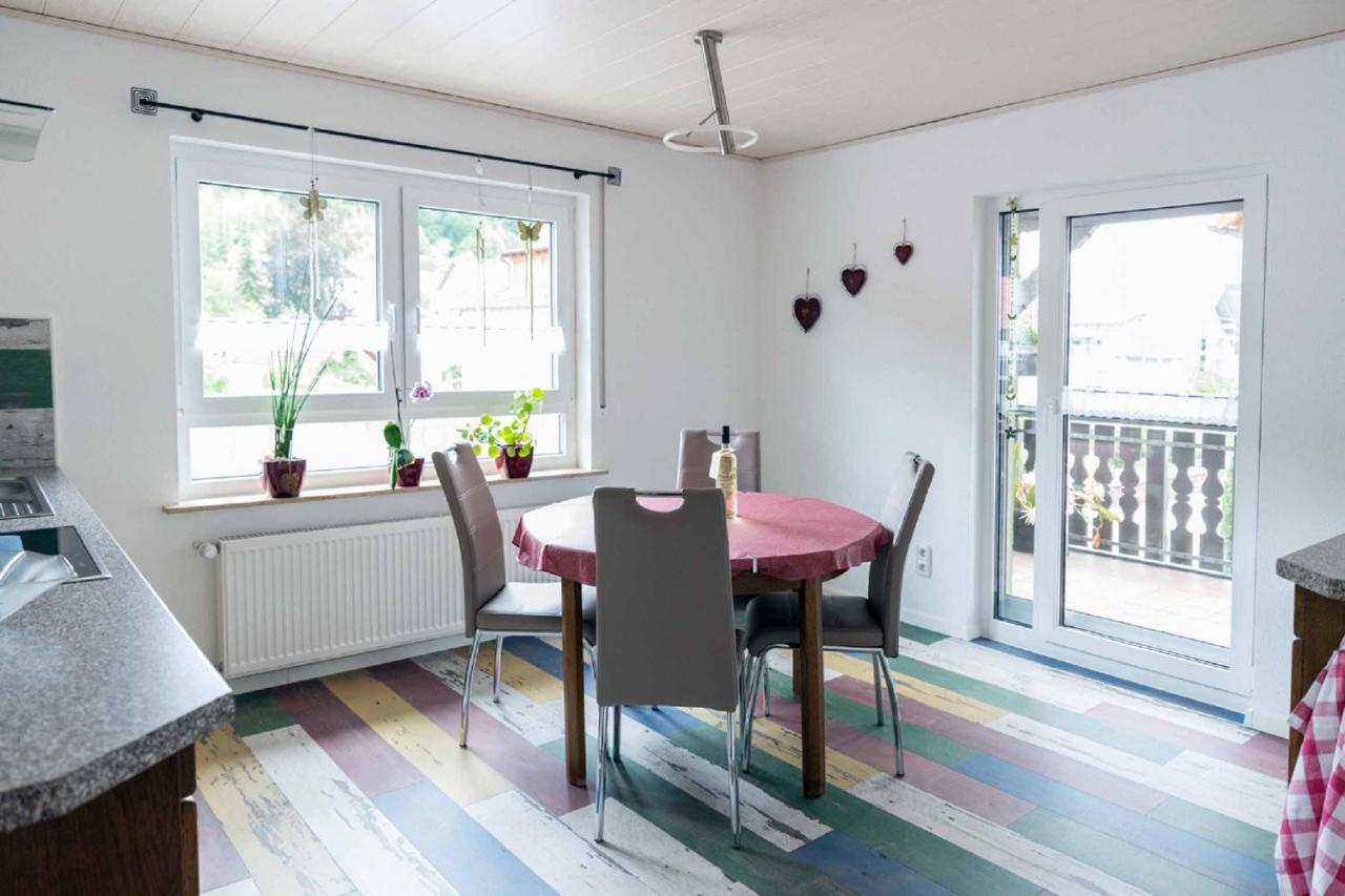 Ferienwohnung Muench Mit Balkon Grossheubach Exterior photo
